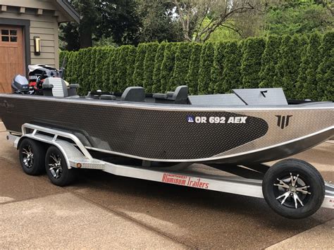 Portland Marine is a Marine <strong>Sales</strong>, Service, and Installation Dealership in Clackamas, OR. . Willie boats for sale